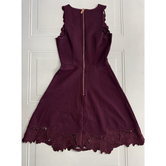 Ted Baker Emmona Burgundy Embroidered Lace Floral Skater Dress Size 0 - Picture 7 of 7